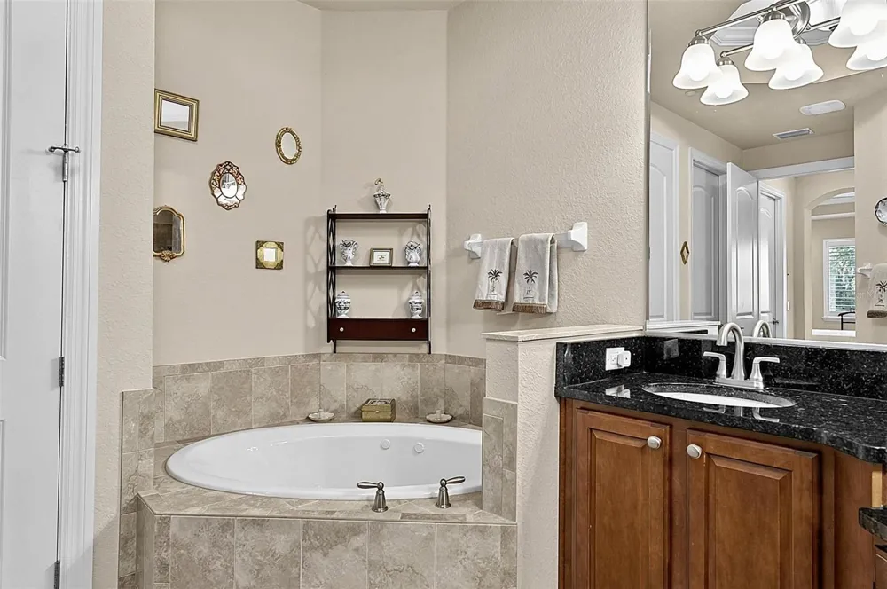 200 CEDAR COVE #205 Palm Coast, FL 32137
