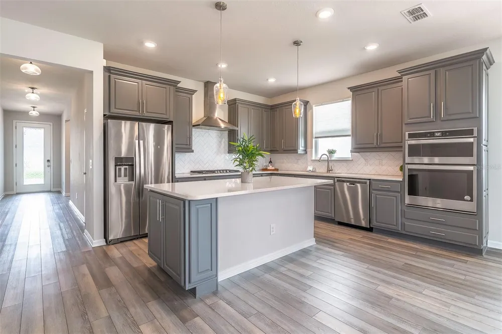 1681 BLOSSOM SOUND COURT Oviedo, FL 32765