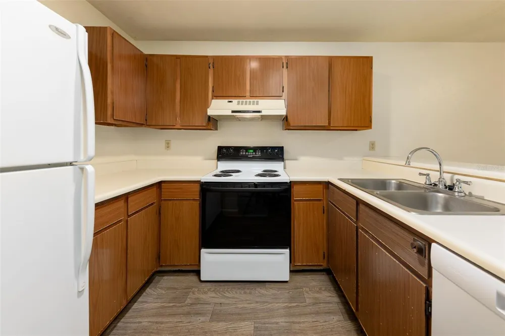 83 SE 16TH AVENUE #E303 Gainesville, FL 32601