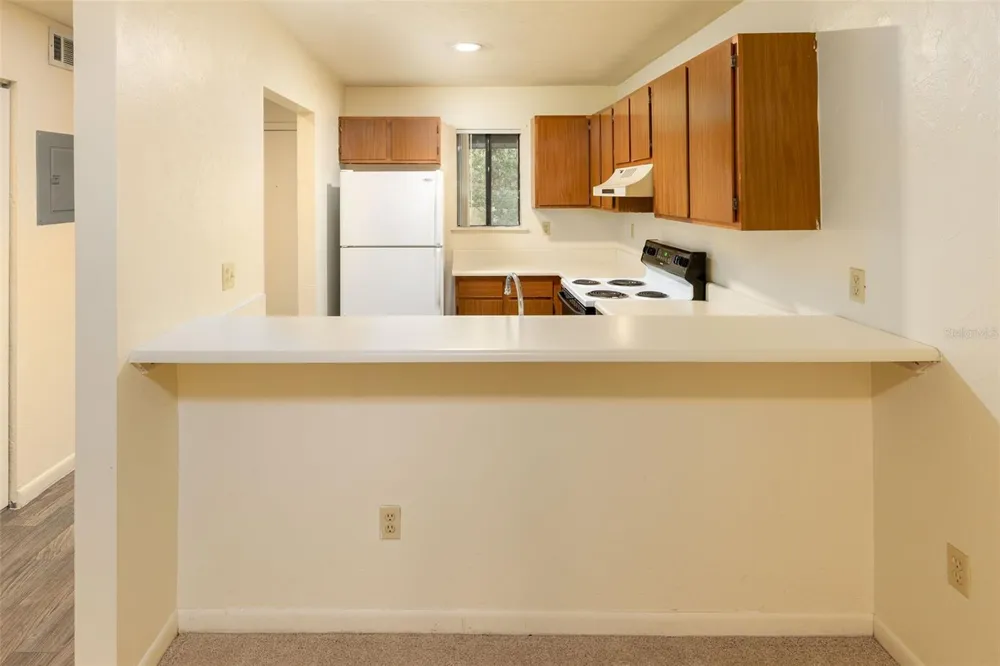 83 SE 16TH AVENUE #E303 Gainesville, FL 32601