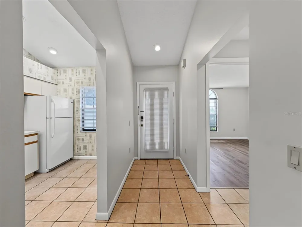 4554 MORNINGSIDE #42 Sarasota, FL 34235