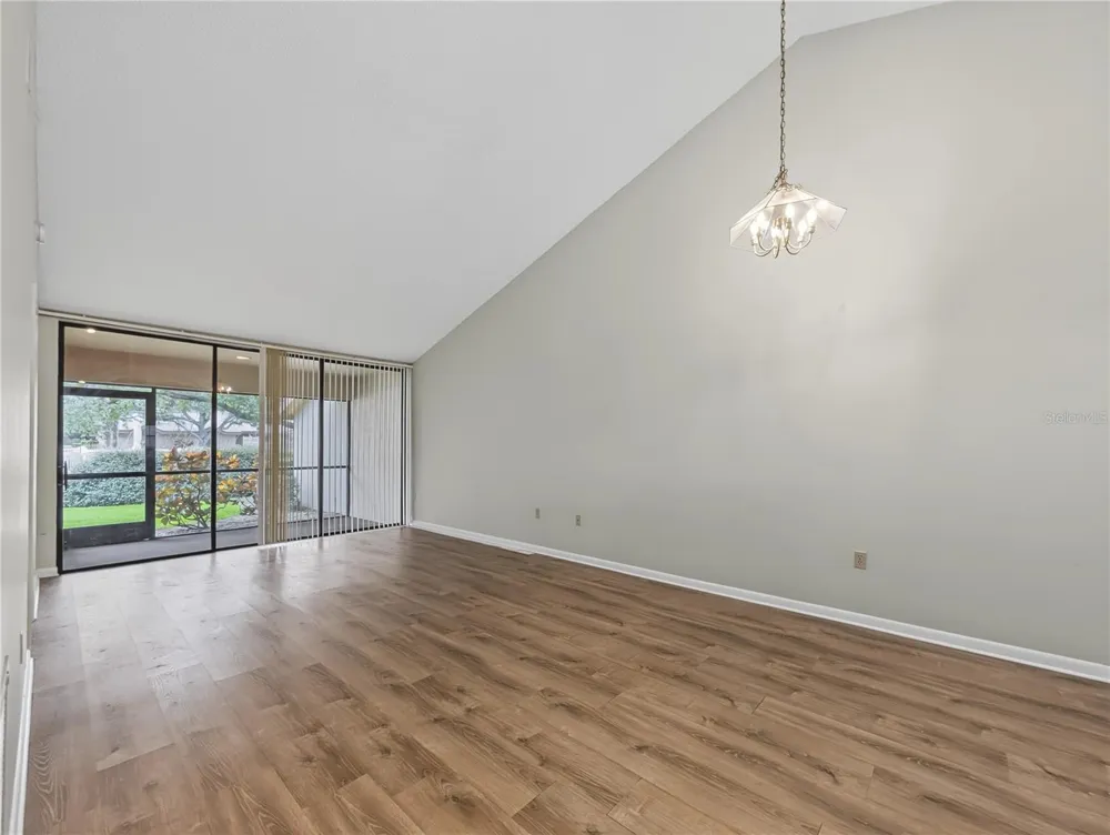 4554 MORNINGSIDE #42 Sarasota, FL 34235