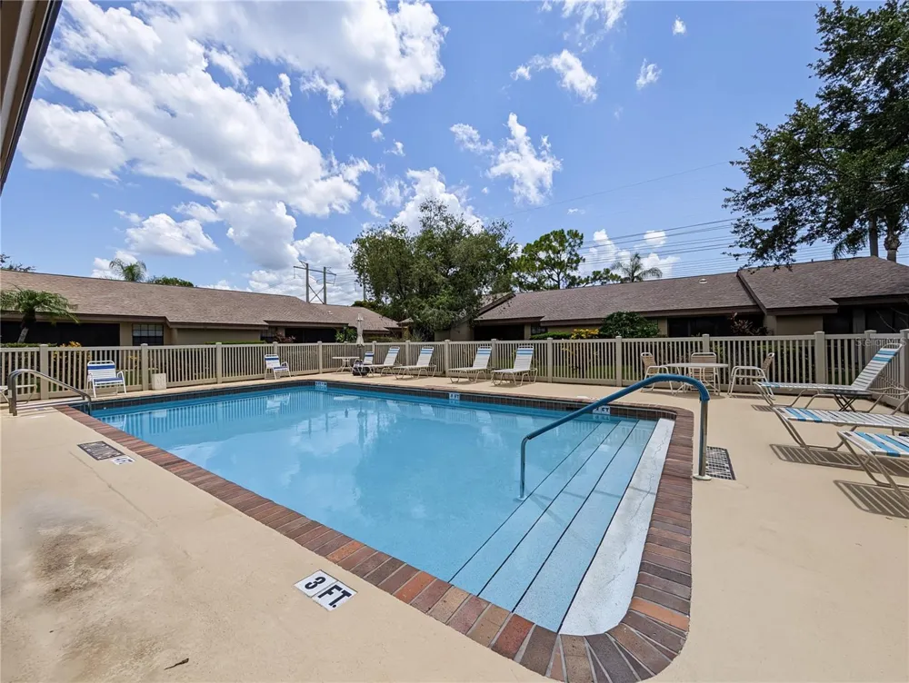 4554 MORNINGSIDE #42 Sarasota, FL 34235