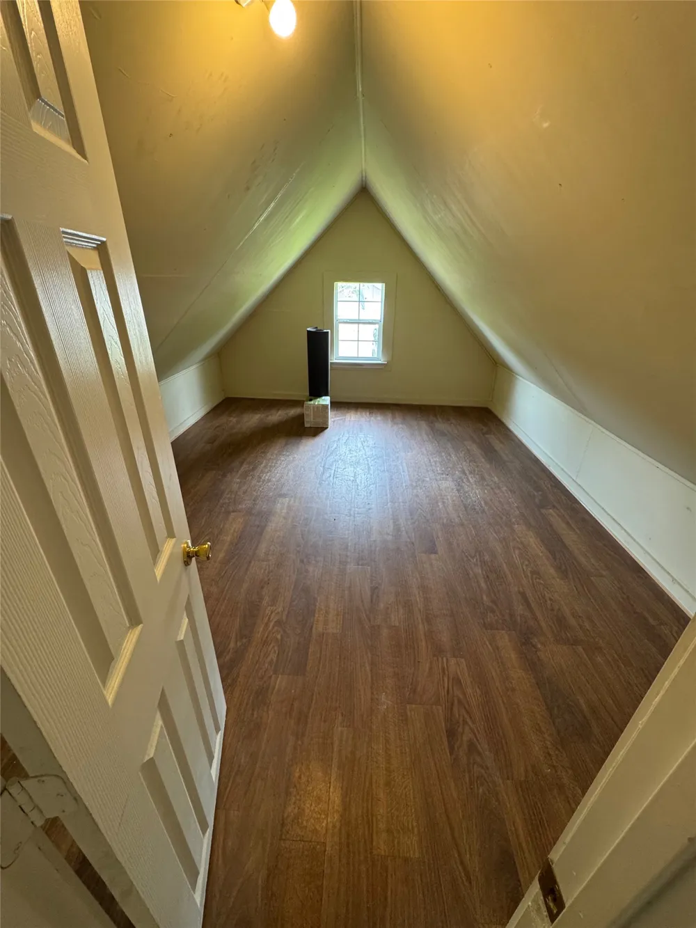 610 W 6th Street Bonham, TX 75418
