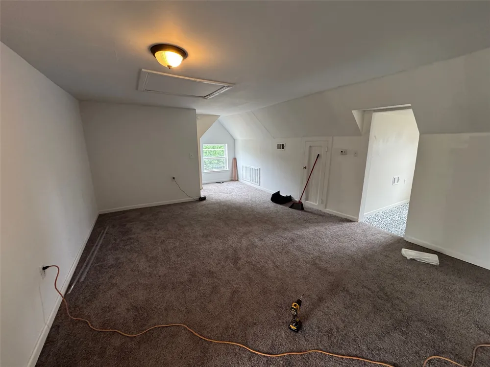 610 W 6th Street Bonham, TX 75418