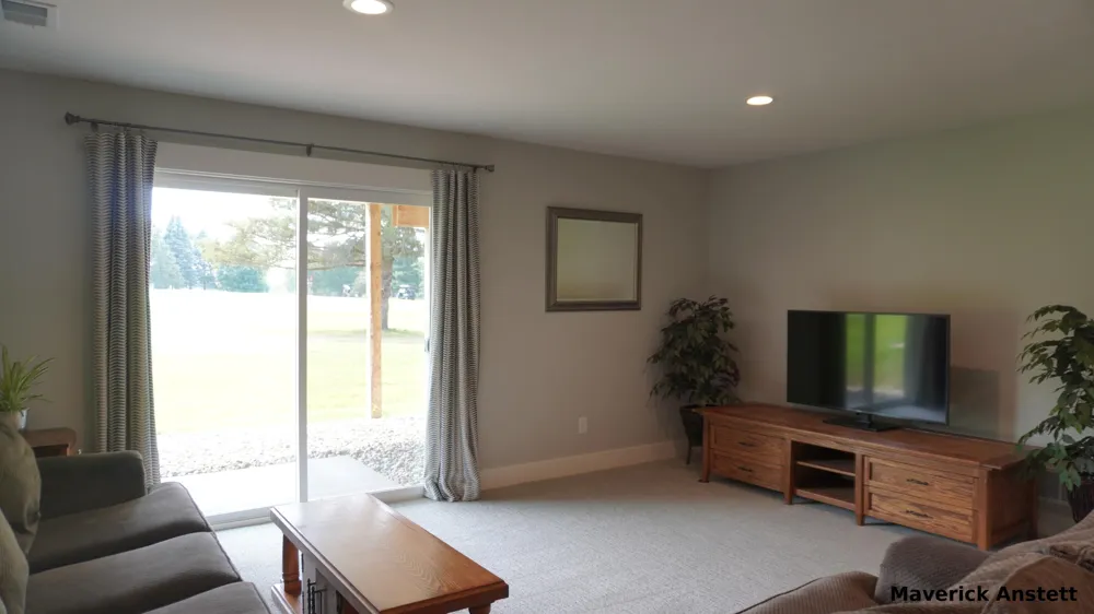 5917 Gleneagle Trail Hudsonville, MI 49426