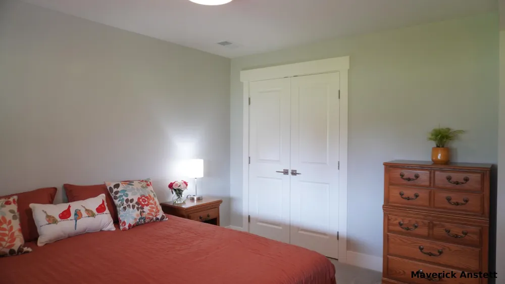 5917 Gleneagle Trail Hudsonville, MI 49426