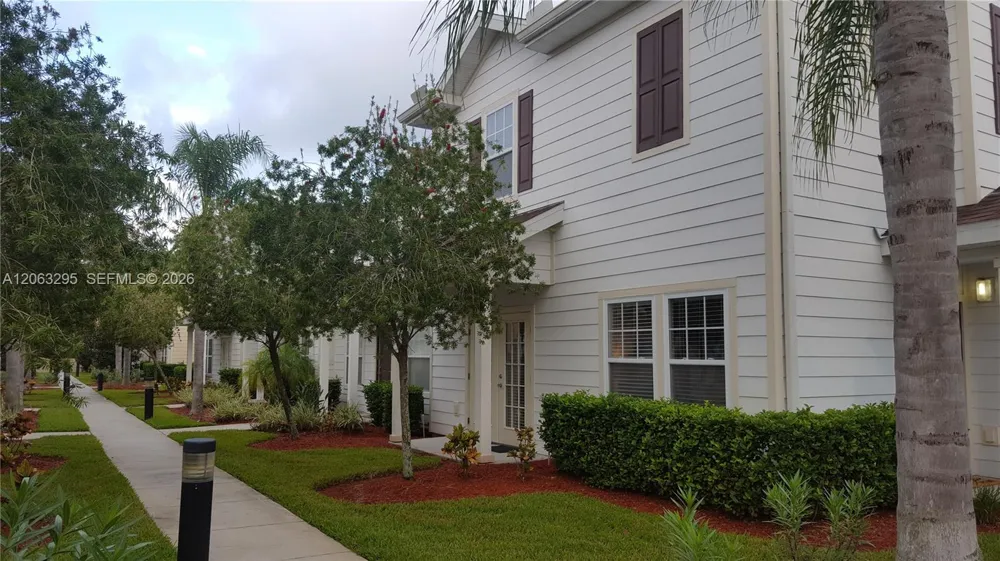 5362 Diplomat CT Kissimmee, FL 34746