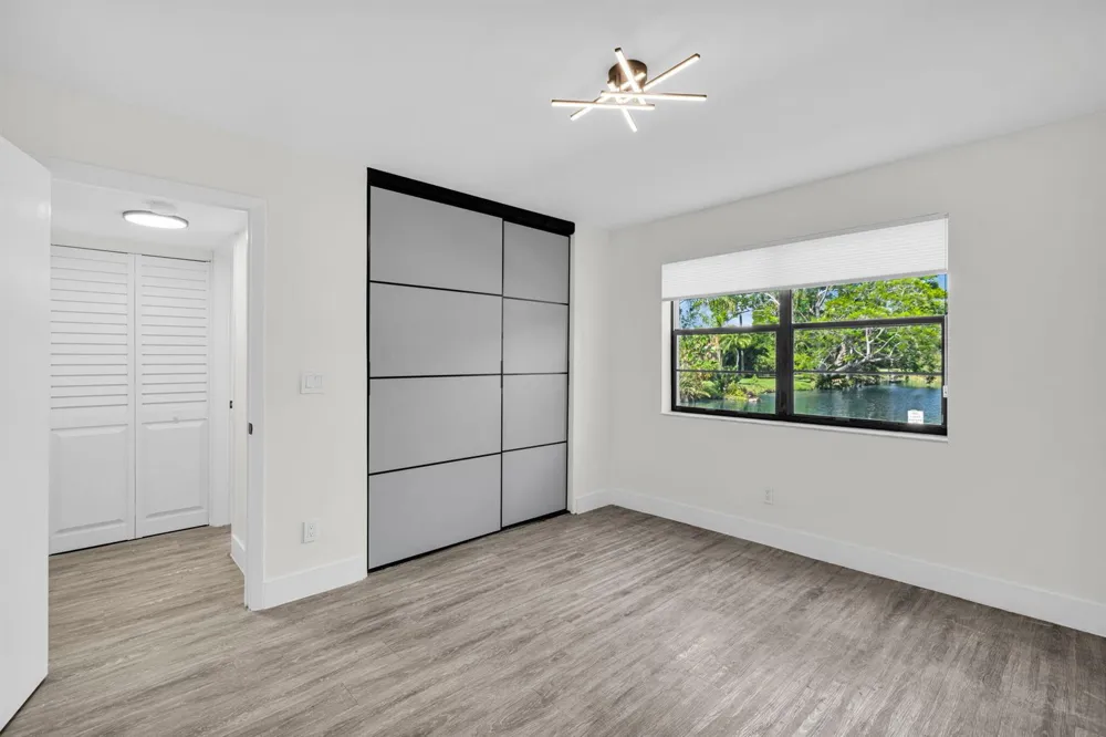 2517 17Th Street S #102 Fort Pierce, FL 34982
