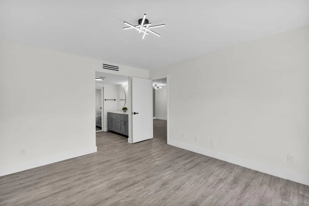 2517 17Th Street S #102 Fort Pierce, FL 34982