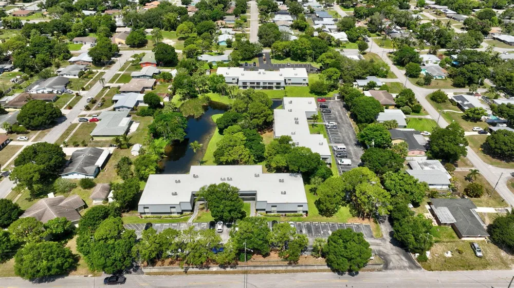 2517 17Th Street S #102 Fort Pierce, FL 34982