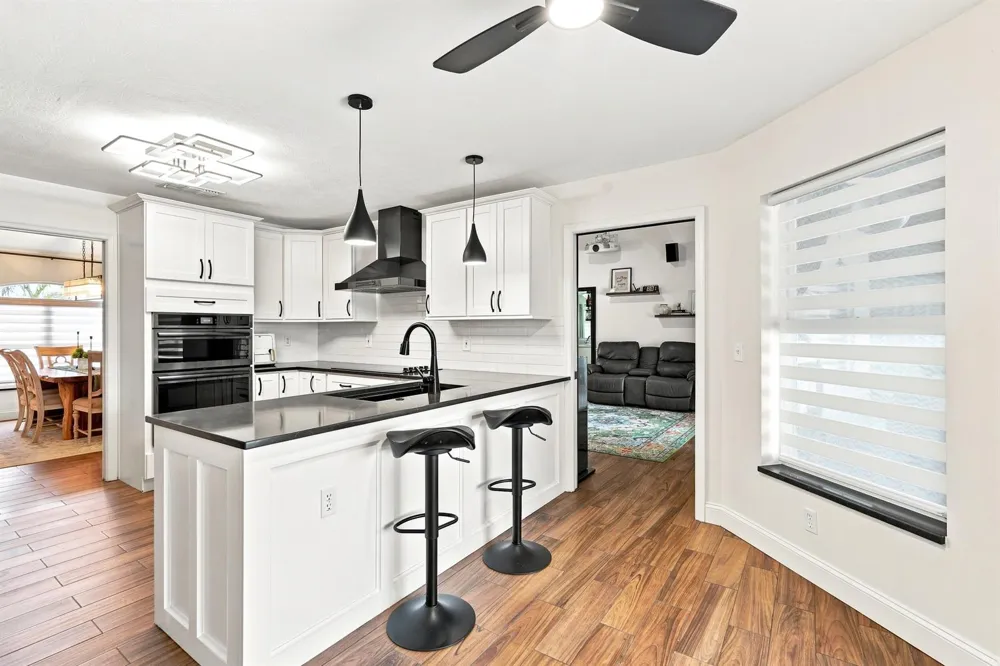 650 SE HIDDEN RIVER DRIVE Port St. Lucie, FL 34983