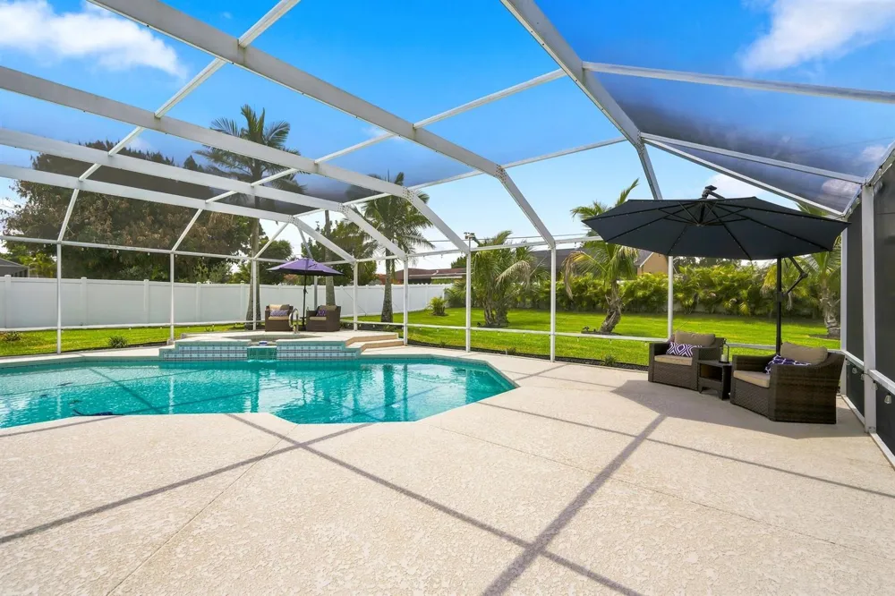 650 SE HIDDEN RIVER DRIVE Port St. Lucie, FL 34983
