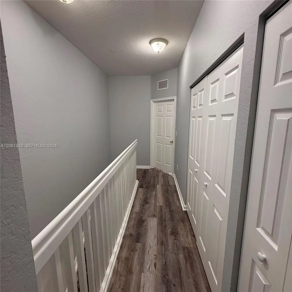 8811 S ISLES CR #8811 Tamarac, FL 33321
