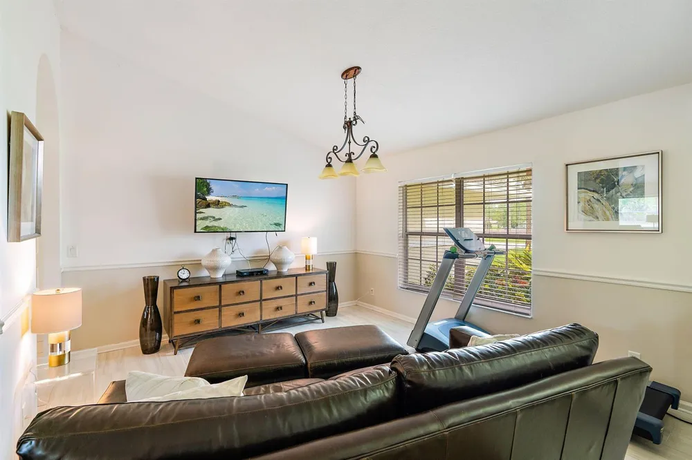 12122 78th Place West Palm Beach, FL 33412