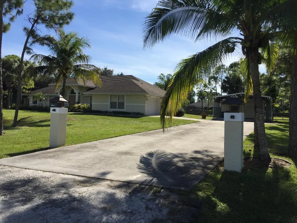 12122 78th Place West Palm Beach, FL 33412