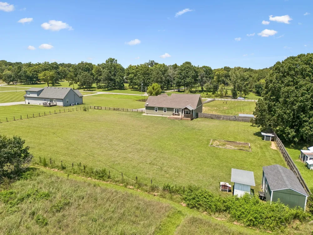 1546 Walls Rd Lewisburg, TN 37091