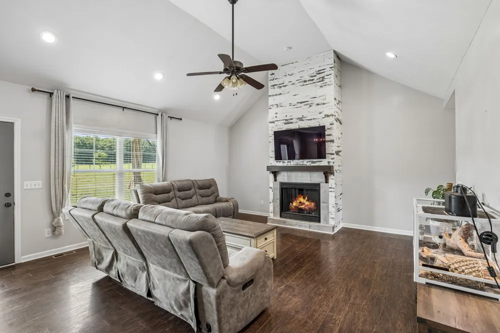 1546 Walls Rd Lewisburg, TN 37091