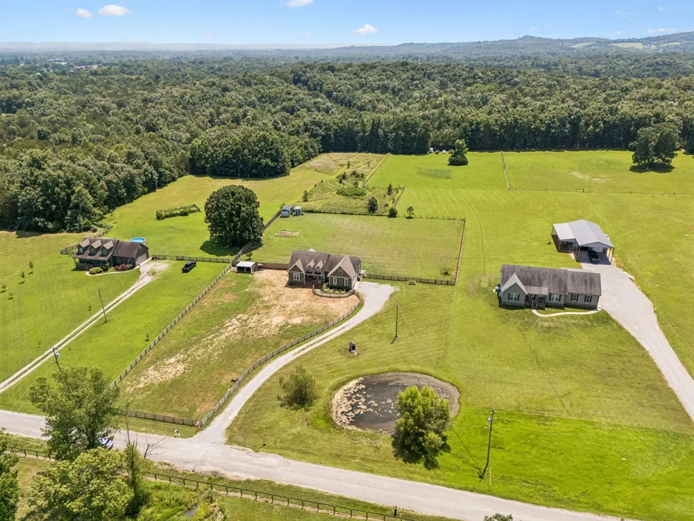 1546 Walls Rd Lewisburg, TN 37091