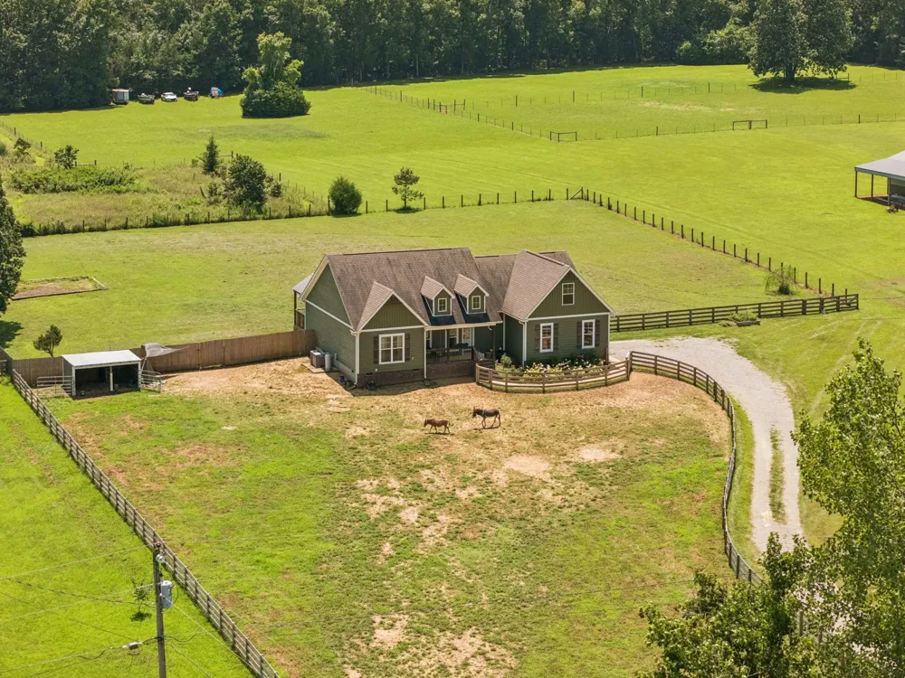 1546 Walls Rd Lewisburg, TN 37091