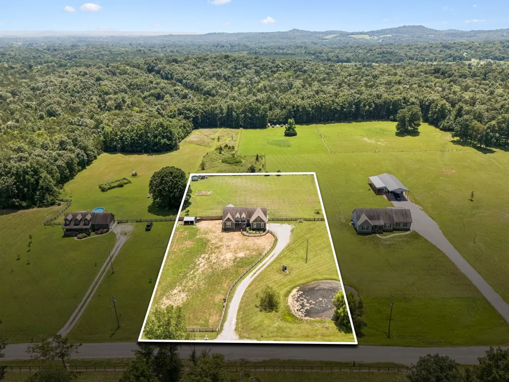 1546 Walls Rd Lewisburg, TN 37091