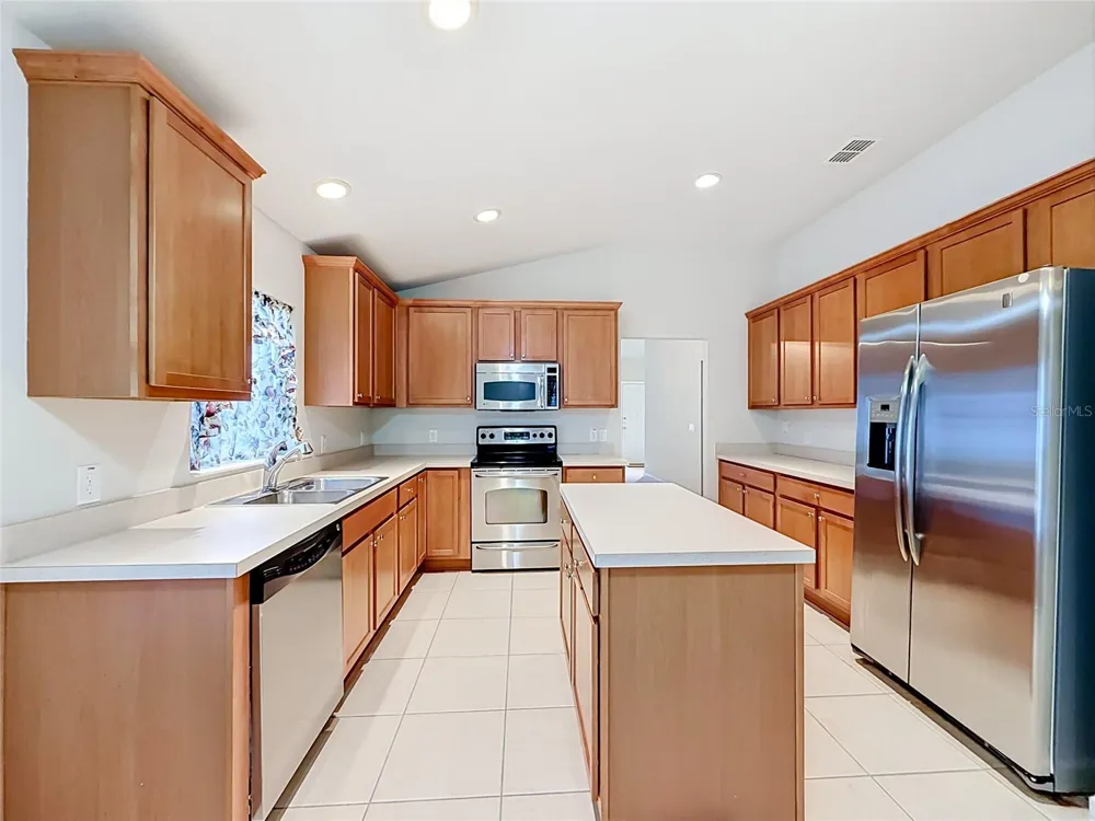 5669 SW 40TH STREET ocala, FL 34474