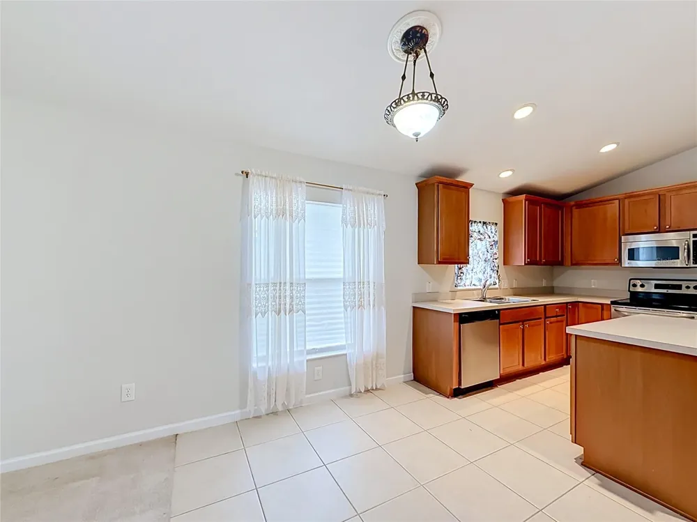 5669 SW 40TH STREET ocala, FL 34474