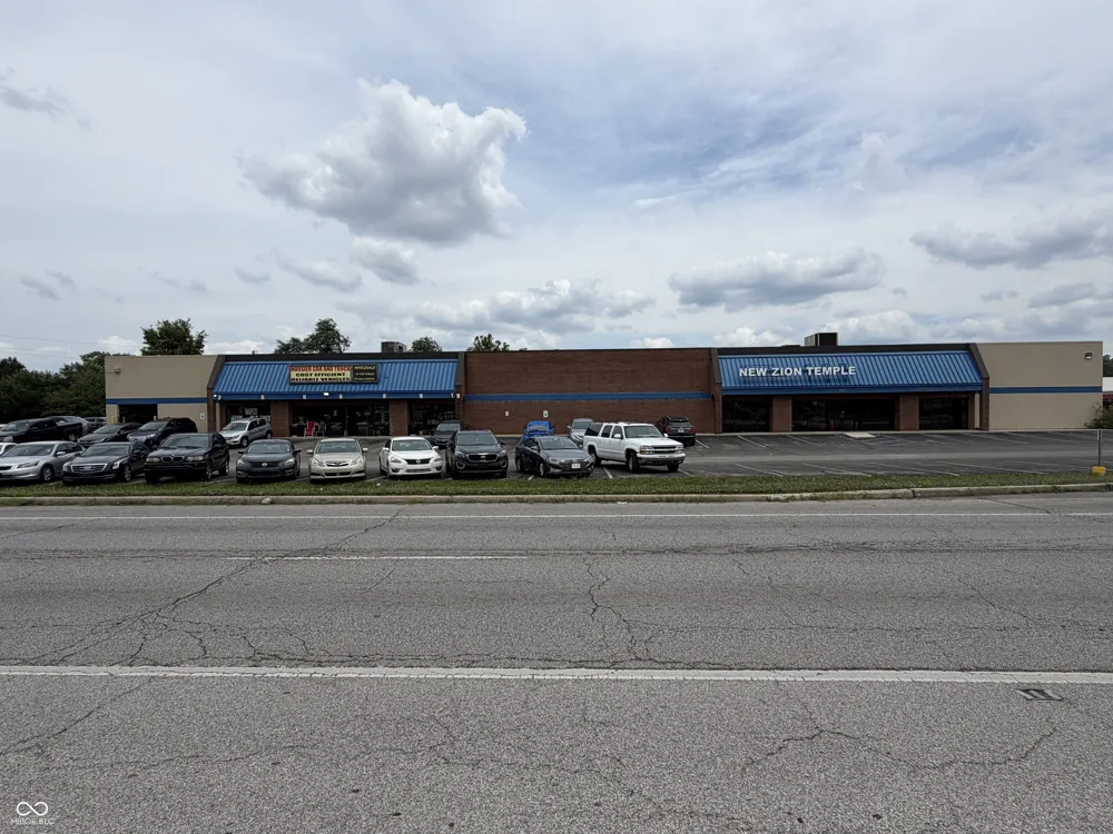 4407 Lafayette Indianapolis, IN 46254