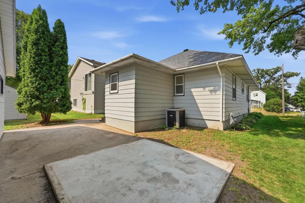 218 9th Avenue Waite Park, MN 56387