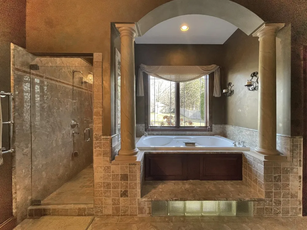 3995 Shore Drive Mound, MN 55364