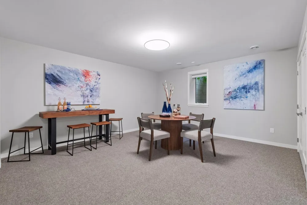 633 Park Street E Wayzata, MN 55391