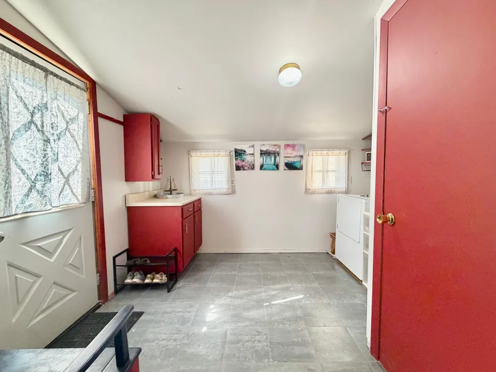 205 1st Avenue NE Brainerd, MN 56401
