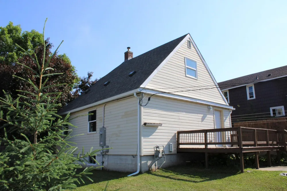 220 Garfield Street Eveleth, MN 55734