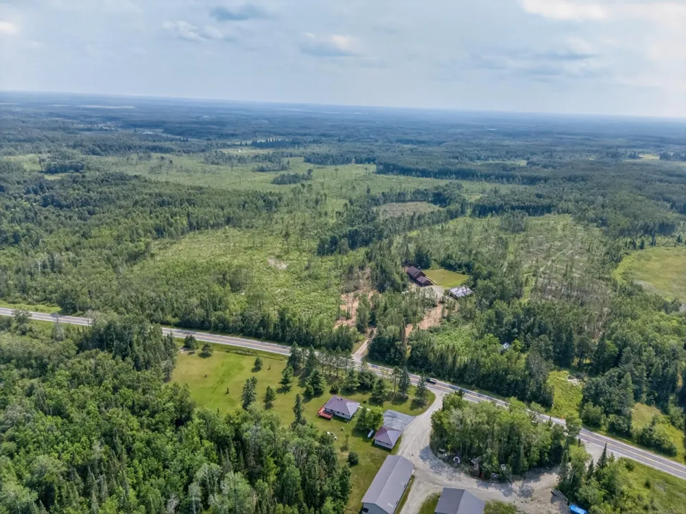 375 SE Highway 1 Effie, MN 56639