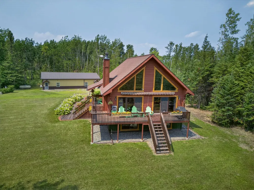 375 SE Highway 1 Effie, MN 56639