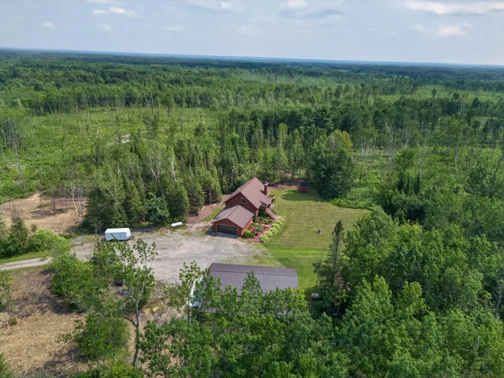375 SE Highway 1 Effie, MN 56639