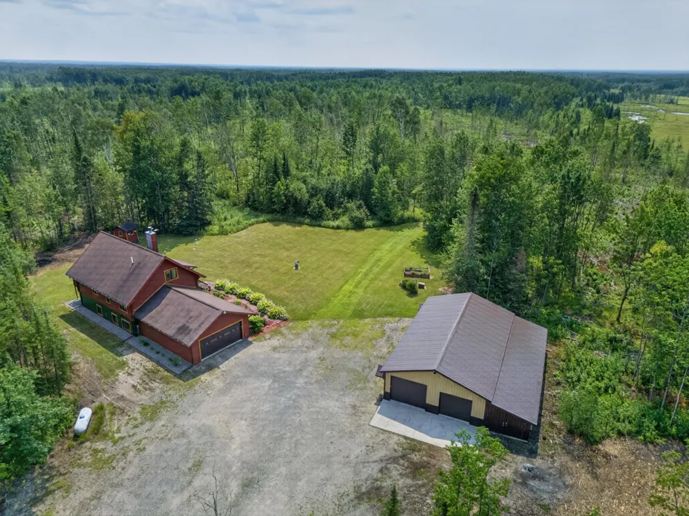 375 SE Highway 1 Effie, MN 56639