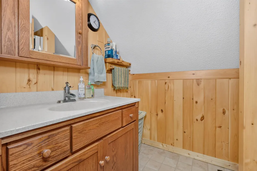 375 SE Highway 1 Effie, MN 56639