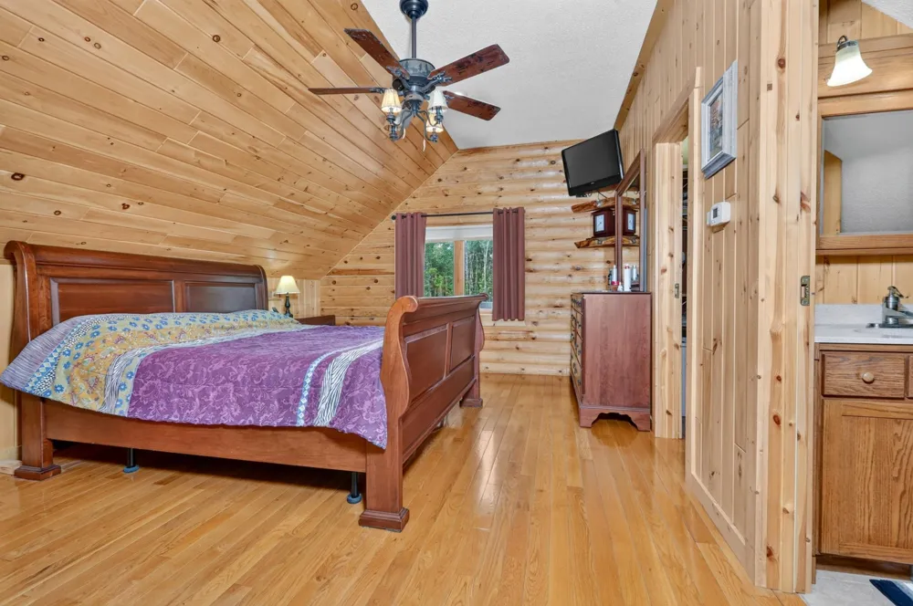 375 SE Highway 1 Effie, MN 56639