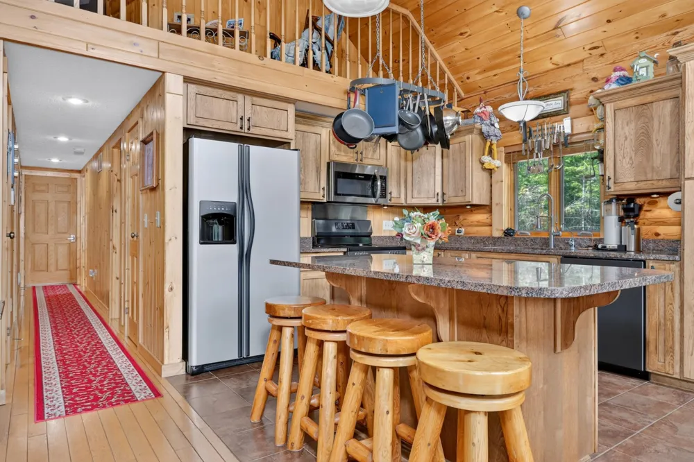 375 SE Highway 1 Effie, MN 56639