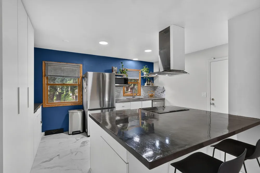 6030 5th Street NE Fridley, MN 55432