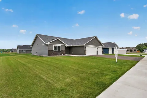 7222 Hawthorne Court