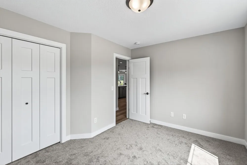 7222 Hawthorne Court North Branch, MN 55056
