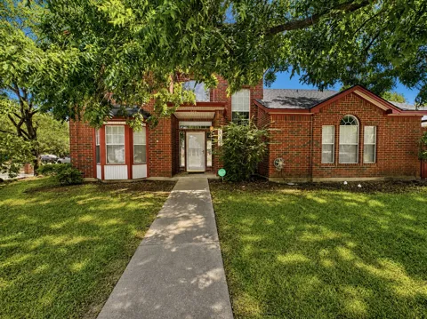 824 Elm Falls Place