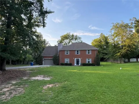 760 Kings Crest Court