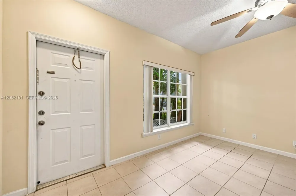 3329 Celebration Ln #139 Margate, FL 33063