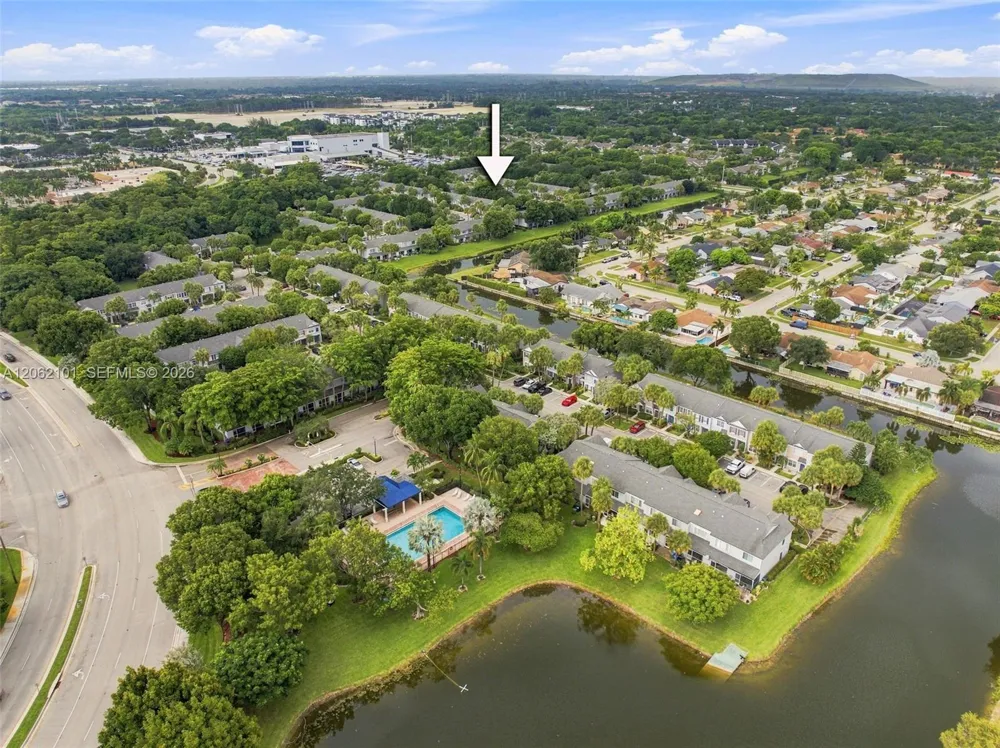 3329 Celebration Ln #139 Margate, FL 33063