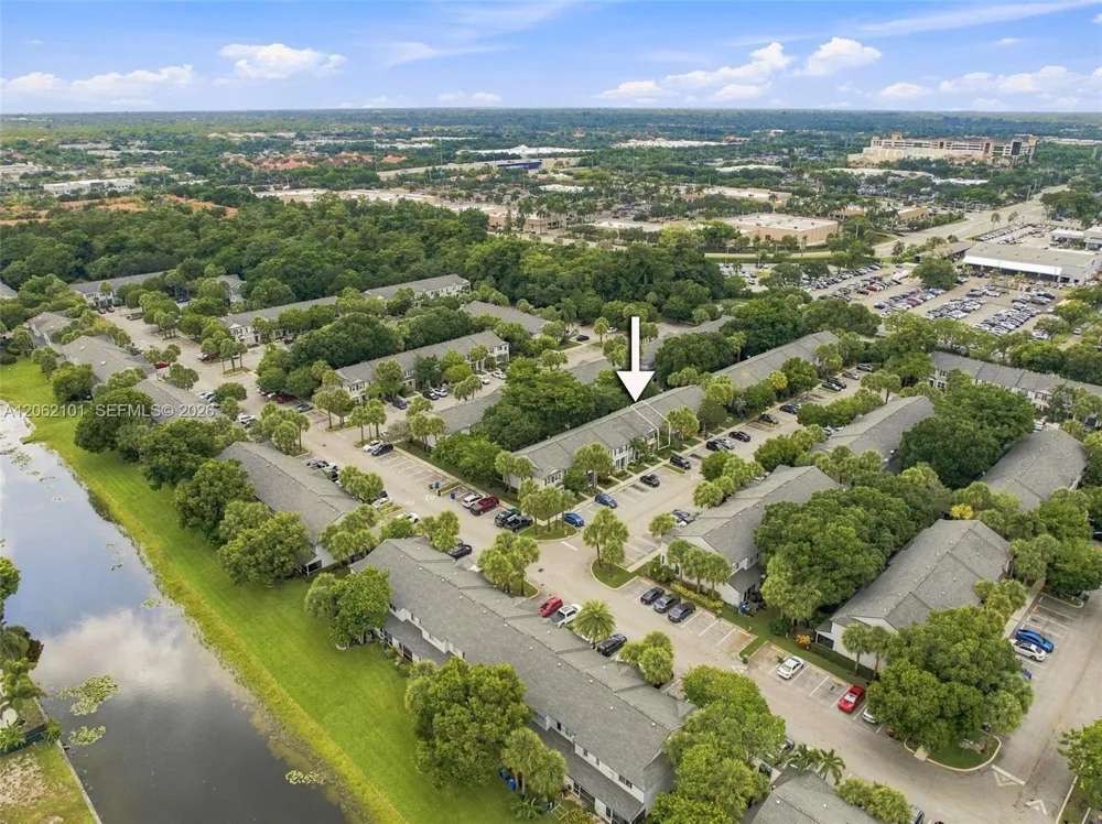 3329 Celebration Ln #139 Margate, FL 33063