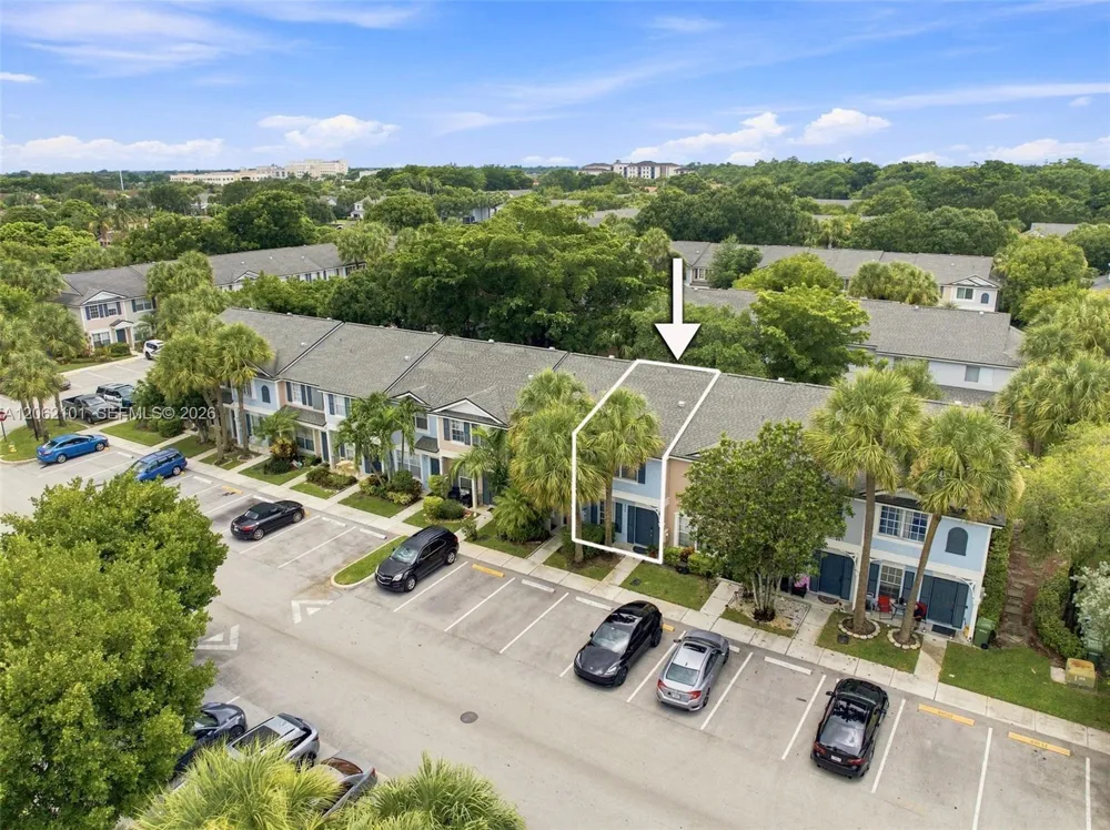 3329 Celebration Ln #139 Margate, FL 33063