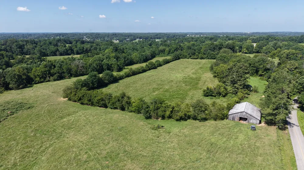 150 Piper Rd Portland, TN 37148